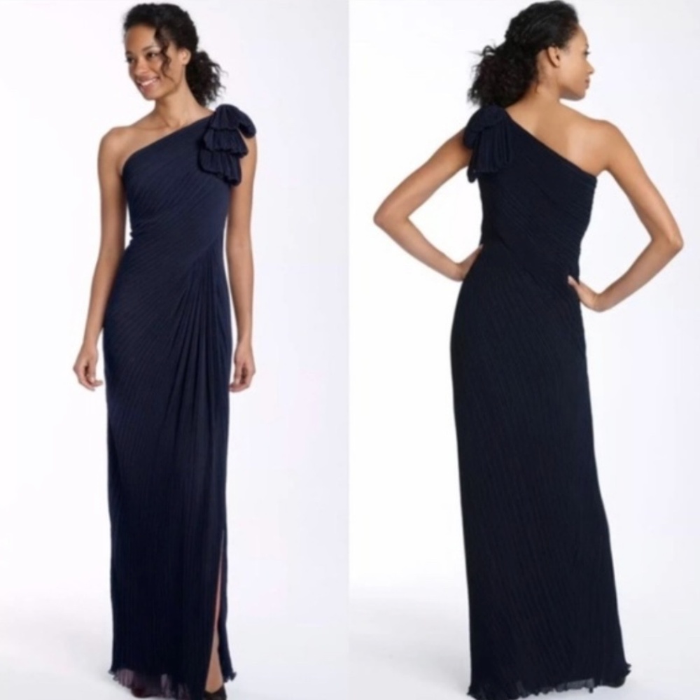 Tadashi Shoji Formal Dress Gown Black One Shoulder Sz 12